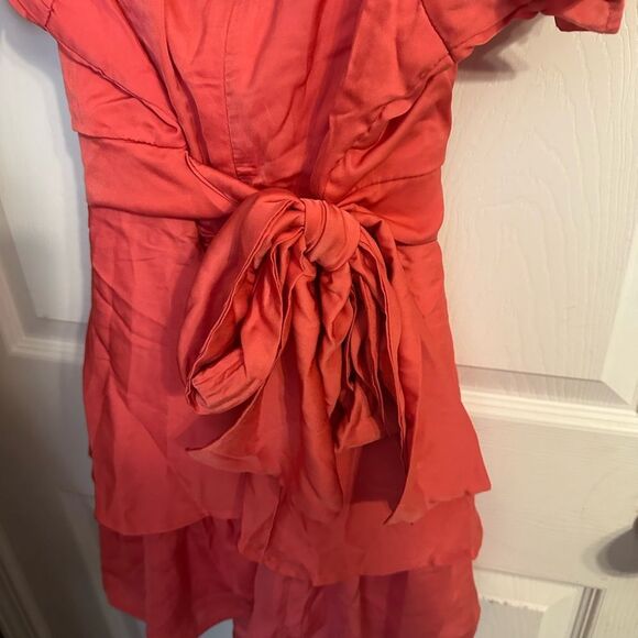 Francesca’s Elegant orange/red romper NWT Large - Picture 6 of 7
